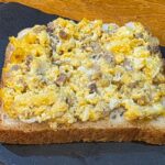 Tosta de revuelto de jamón ibérico